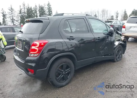 2022 Chevrolet Trax Awd Lt from USA, damaged, VIN KL7CJPSM6NB507271